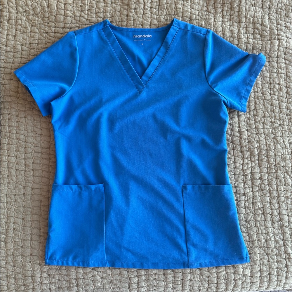 Mandala 6 Pocket Scrub Top Royal Blue